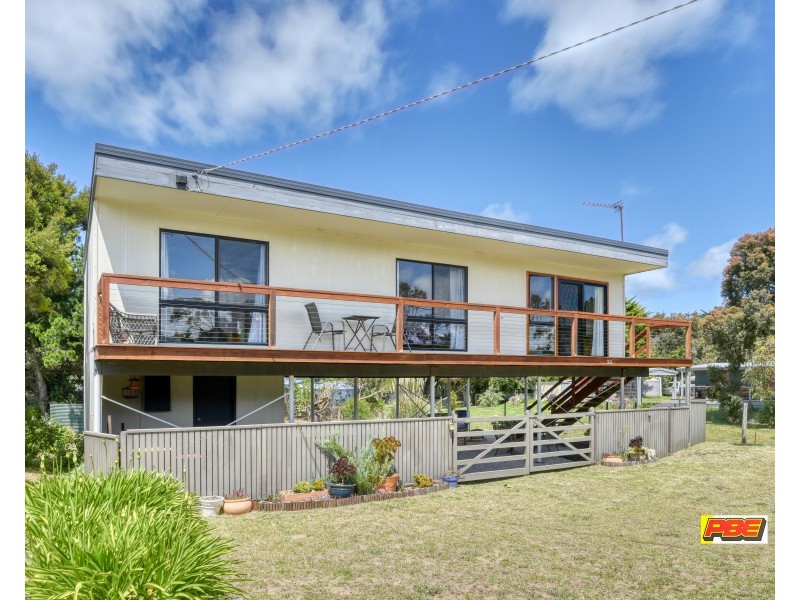 30 SATURN PARADE, Venus Bay VIC 3956