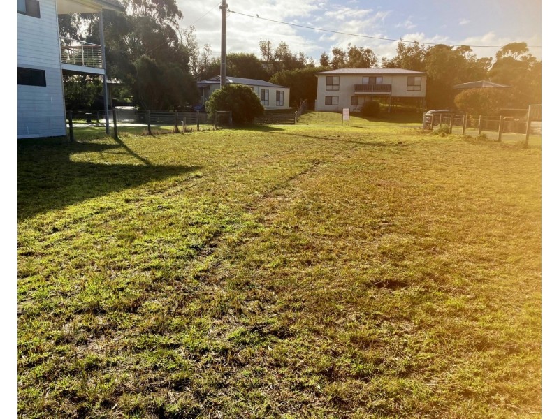 24 Alfred Crescent, Venus Bay VIC 3956