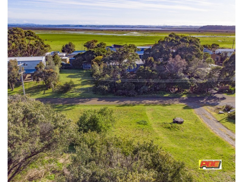 14 Landscape Drive, Venus Bay VIC 3956