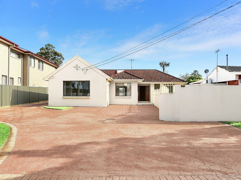 47 Isaac Street, Peakhurst NSW 2210