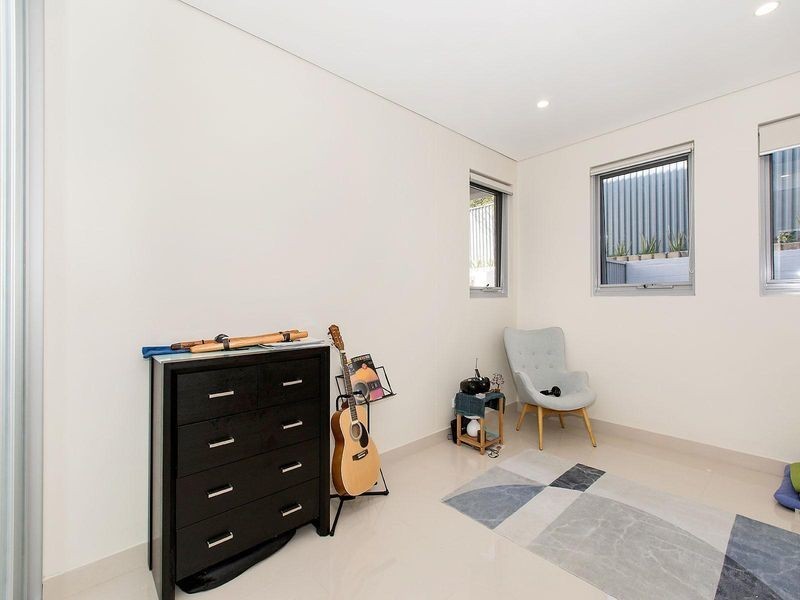 3/61-65 Trafalgar Street, Peakhurst NSW 2210