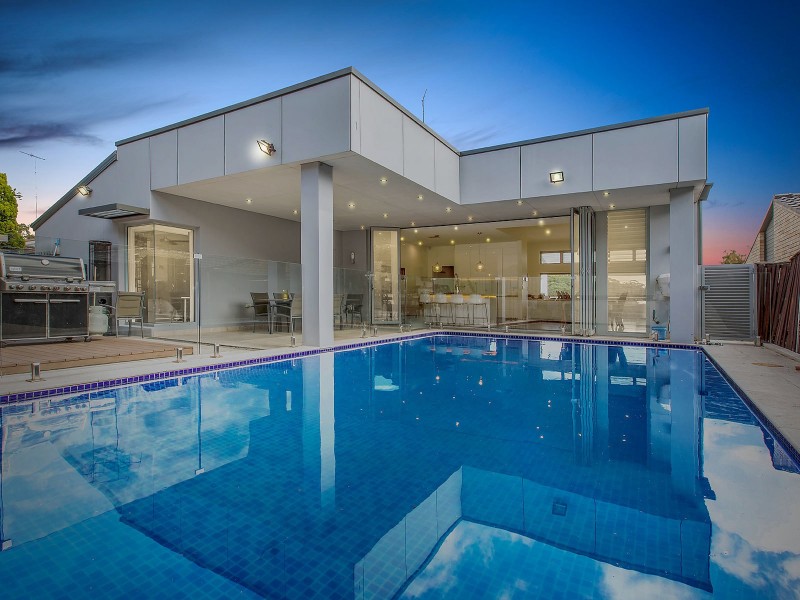 12 Duggan Crescent, Connells Point NSW 2221