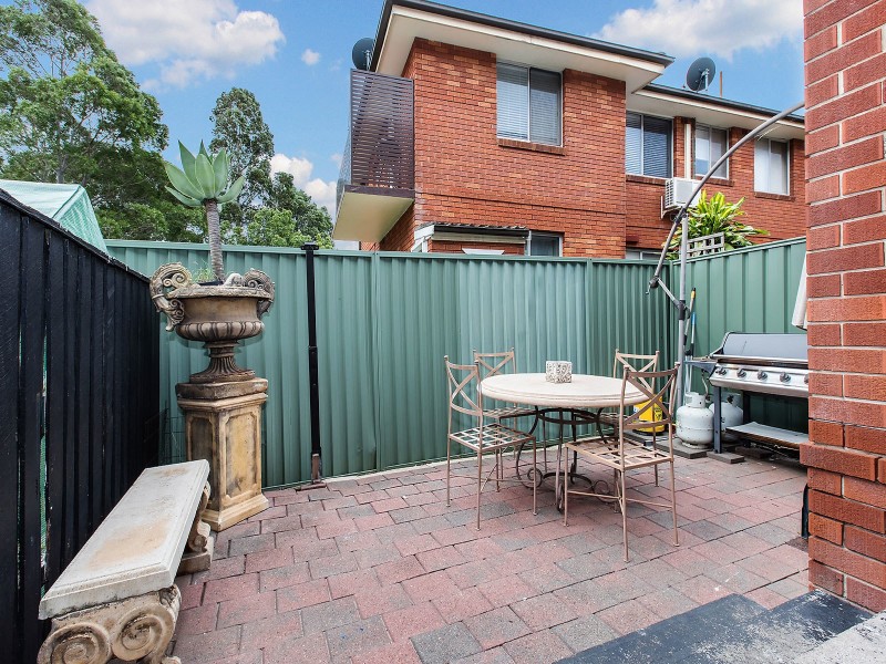 4/15 Parry Avenue, Narwee NSW 2209