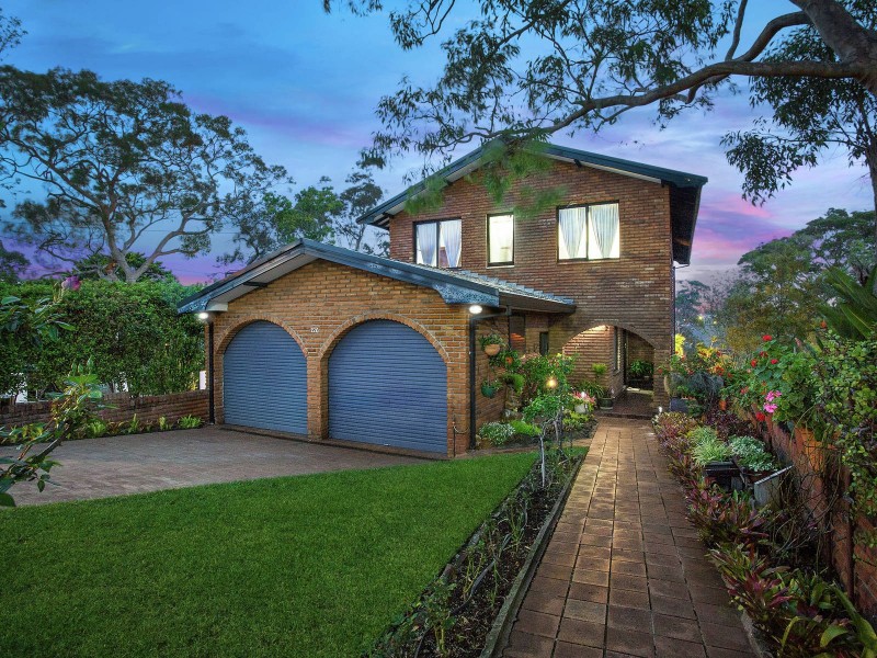 126 Lugarno Parade, Lugarno NSW 2210