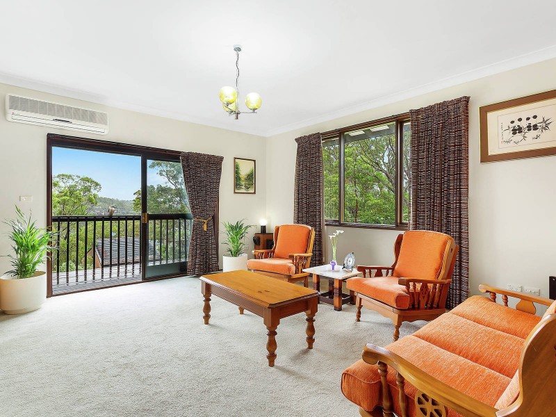 126 Lugarno Parade, Lugarno NSW 2210