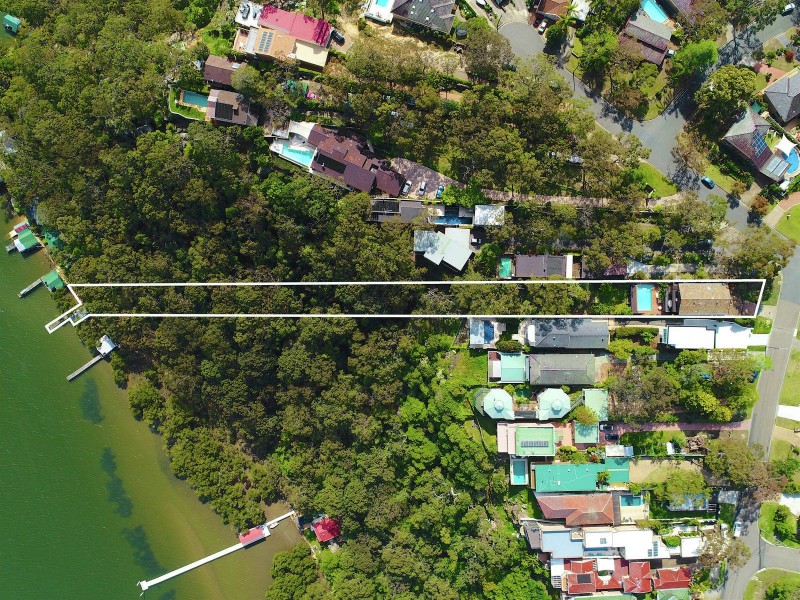 126 Lugarno Parade, Lugarno NSW 2210