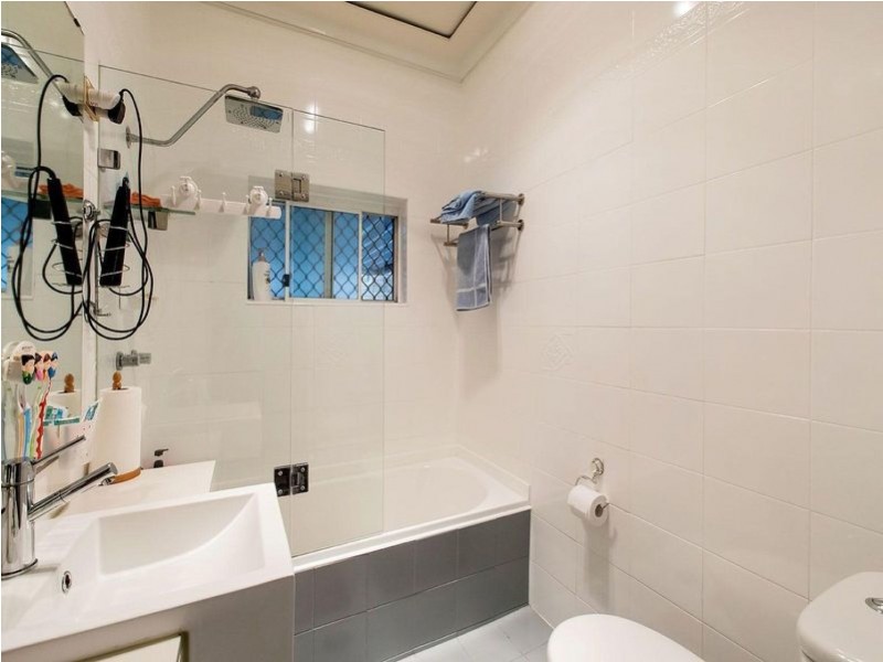 24 Rocky Point Road, Kogarah NSW 2217