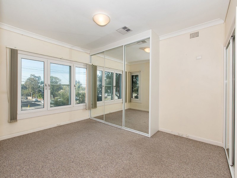 325 Rocky Point Road, Sans Souci NSW 2219