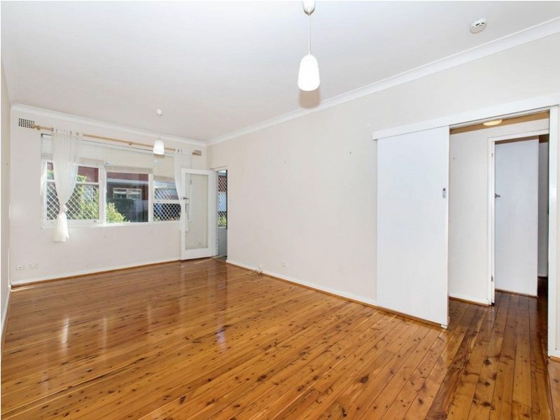 2/36 Banks Street, Monterey NSW 2217