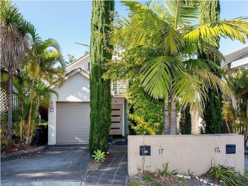 17 Universal Street, Mortdale NSW 2223