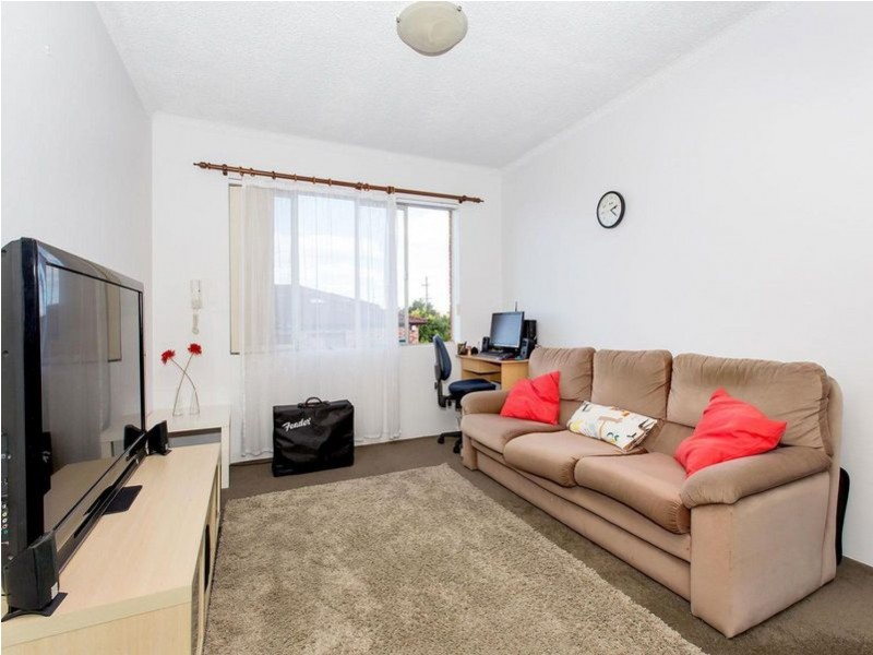5/56 Cronulla Street, Carlton NSW 2218