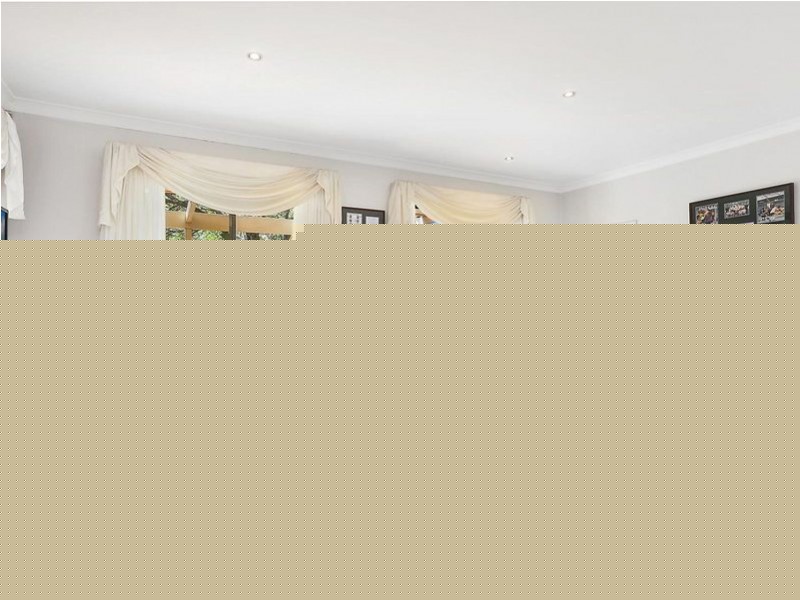 11 Tallowwood Avenue, Lugarno NSW 2210