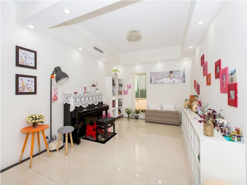 10 Hardiman Place, South Hurstville NSW 2221