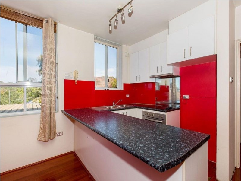 4/229 King Georges Road, Roselands NSW 2196