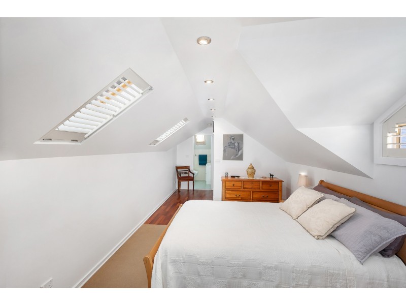 2/2 Toohey Crescent, Bexley NSW 2207