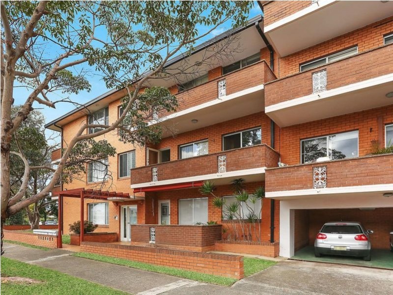 3/70 Carlton Parade, Carlton NSW 2218