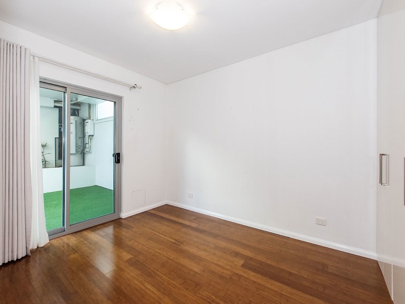 4/4 Florida Street, Sylvania NSW 2224