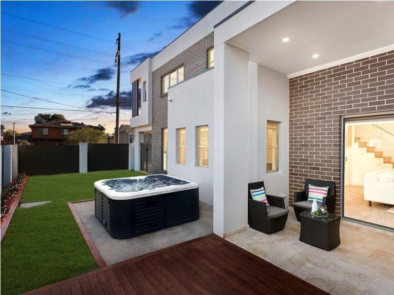 152 Bransgrove Road, Panania NSW 2213