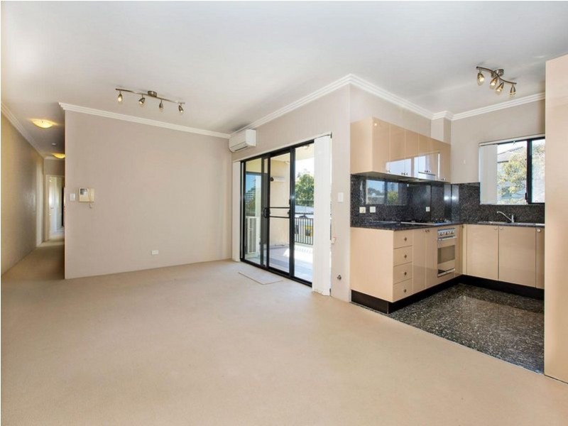 9/13 Searl Road, Cronulla NSW 2230