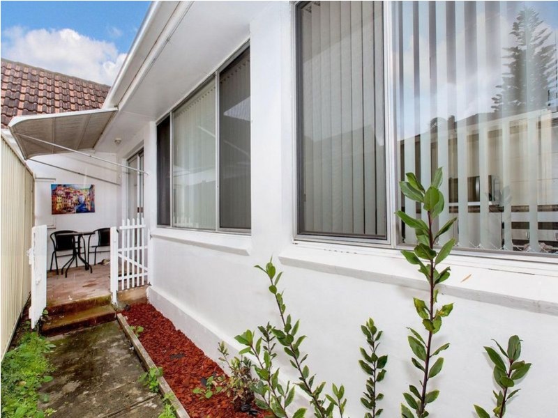 21A General Holmes Drive, Brighton-le-sands NSW 2216