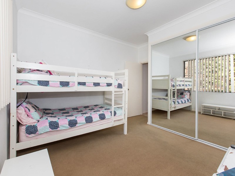 4/2 Crawford Road, Brighton-le-sands NSW 2216