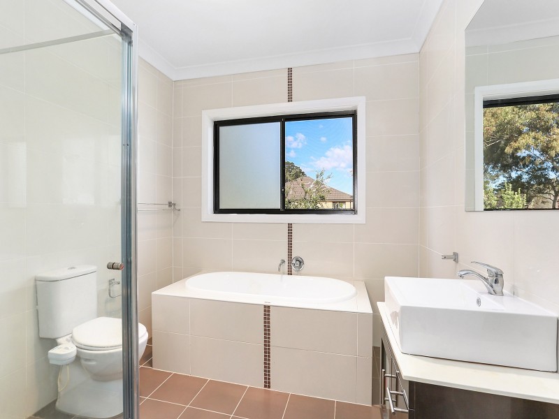 21A Robyn Street, Revesby NSW 2212