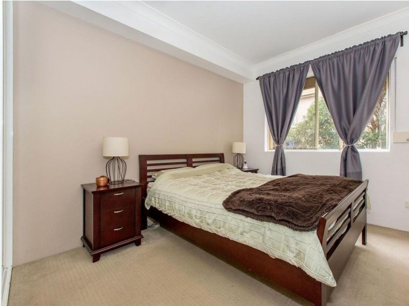 2/13 Oriental Street, Bexley NSW 2207