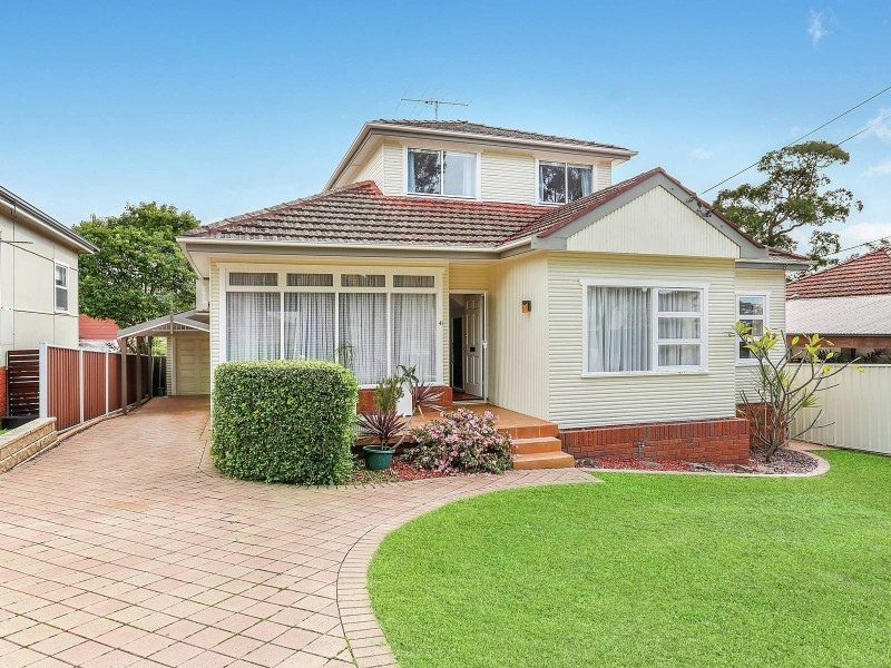 41 Acacia Road, Kirrawee NSW 2232