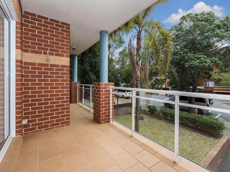 2/2-4 Queens Road, Brighton-le-sands NSW 2216