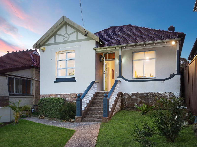 10 Connemarra Street, Bexley NSW 2207