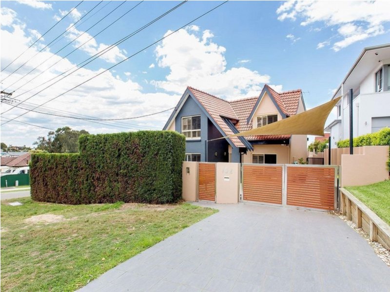 102 Woodlands Road, Taren Point NSW 2229