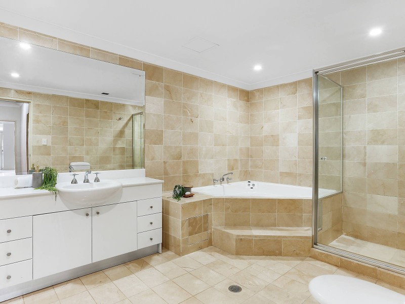 28/81 Woodlands Avenue, Lugarno NSW 2210