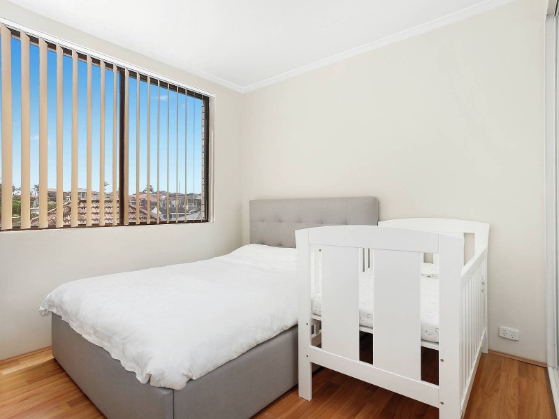 9/5-7 Willison Road, Carlton NSW 2218