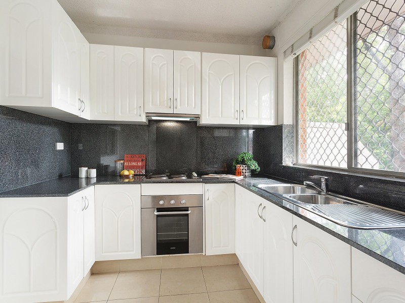 8/6 Monomeeth Street, Bexley NSW 2207