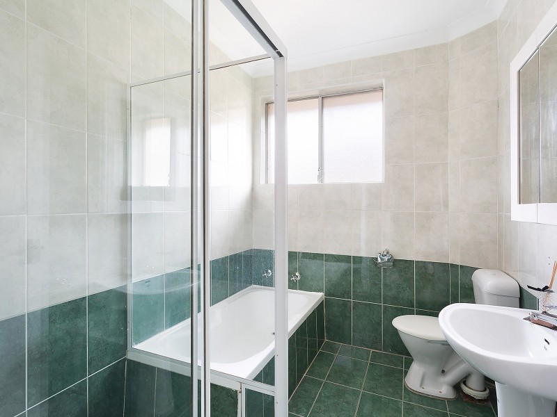 8/6 Monomeeth Street, Bexley NSW 2207