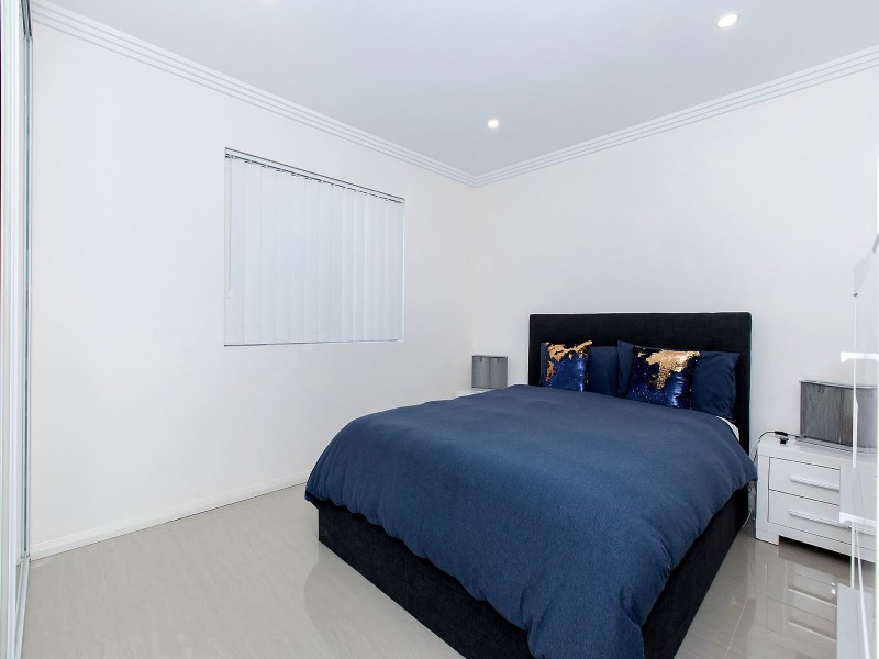 2/7-11 Ludgate Street, Roselands NSW 2196