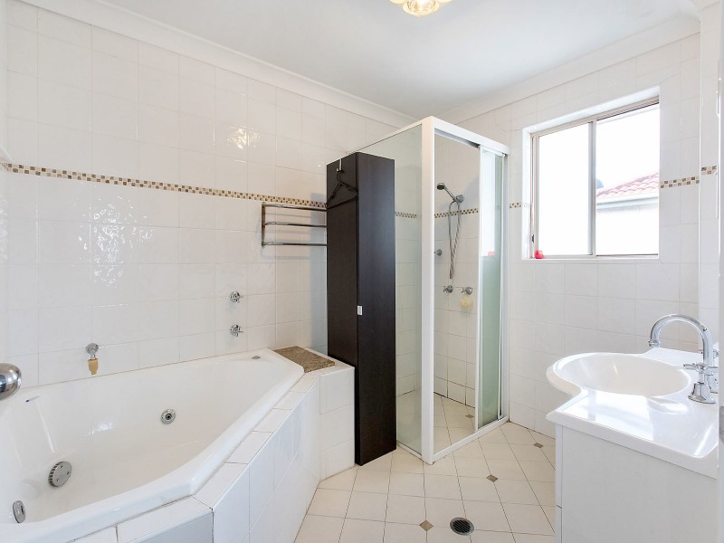 2/30 Fraters Avenue, Sans Souci NSW 2219