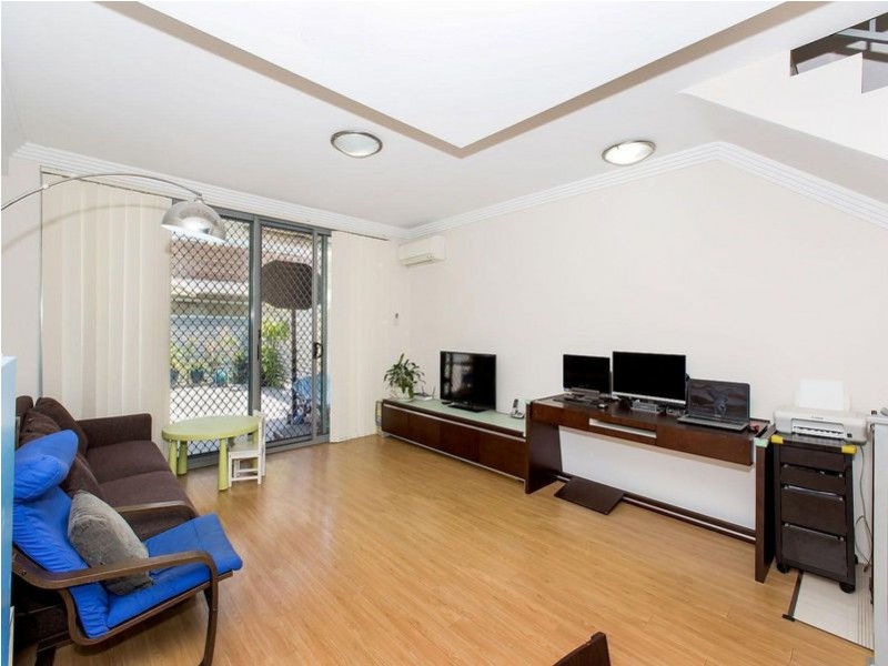 24/45 Forest Road, Hurstville NSW 2220