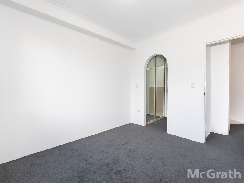 8/1a Penkivil Street, Willoughby NSW 2068
