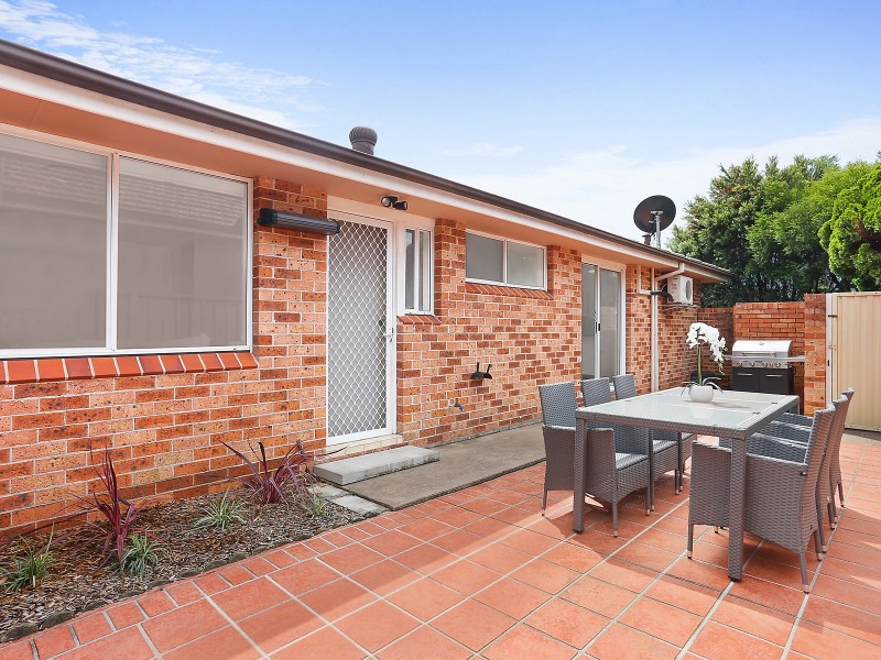 6/6A Fripp Crescent, Beverly Hills NSW 2209