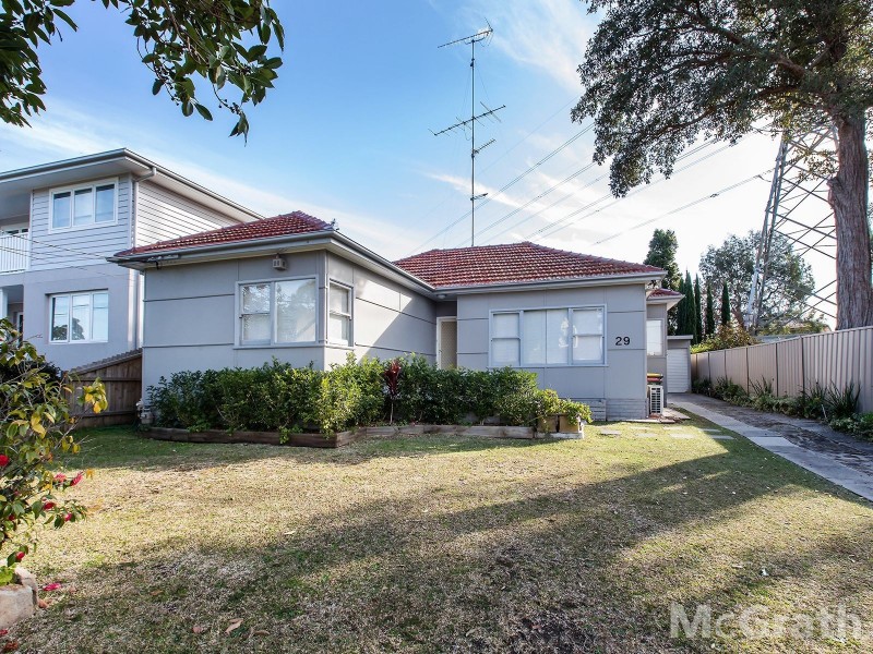 29 Orana Crescent, Peakhurst Heights NSW 2210