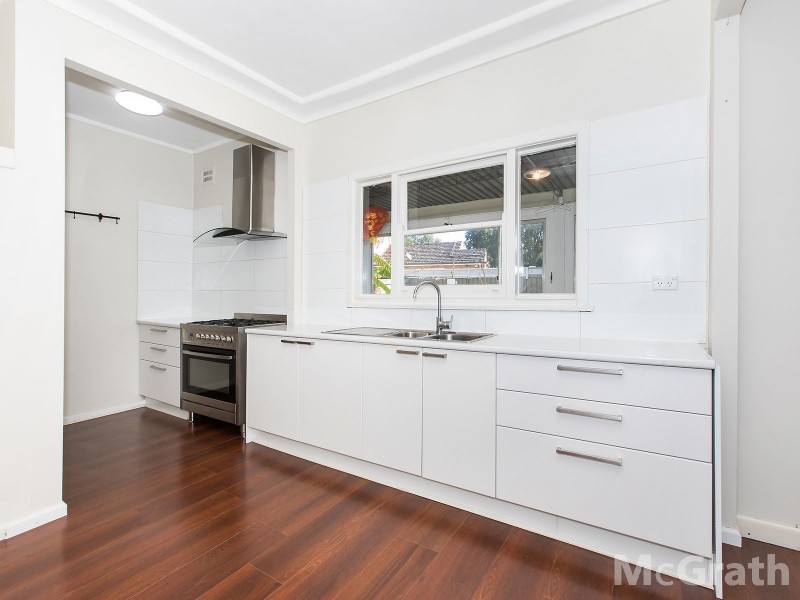 29 Orana Crescent, Peakhurst Heights NSW 2210