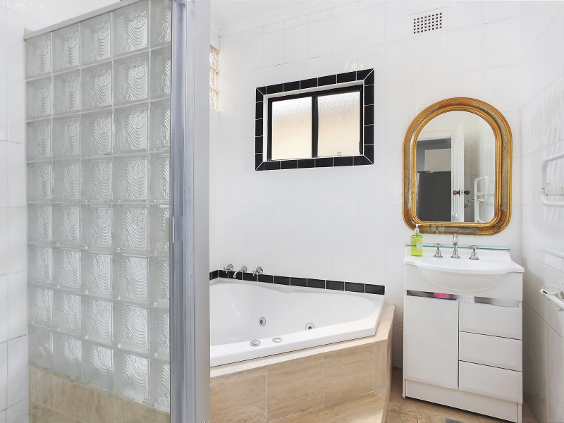 5 Brighton Parade, Brighton-le-sands NSW 2216