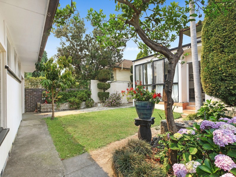 5 Brighton Parade, Brighton-le-sands NSW 2216