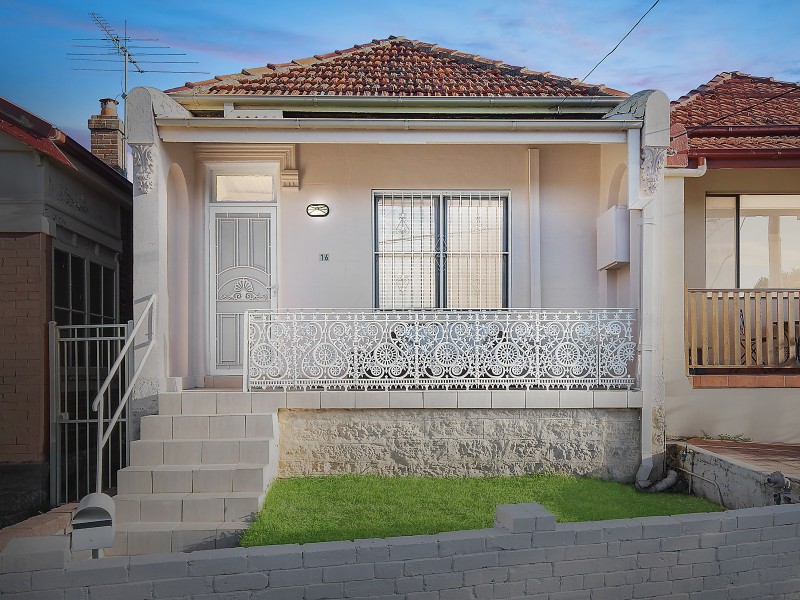 16 Kimpton Street, Banksia NSW 2216