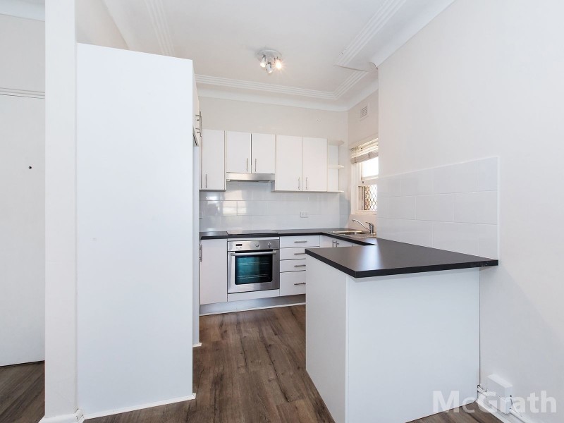 8/48 Washington Street, Bexley NSW 2207