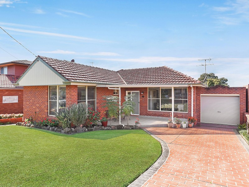 8 Traynor Avenue, Kogarah NSW 2217