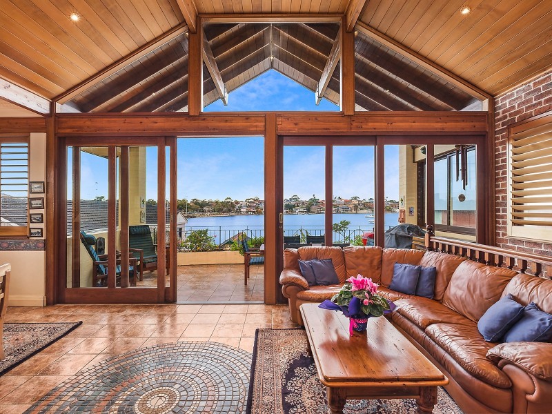 18 Vaudan Street, Kogarah Bay NSW 2217