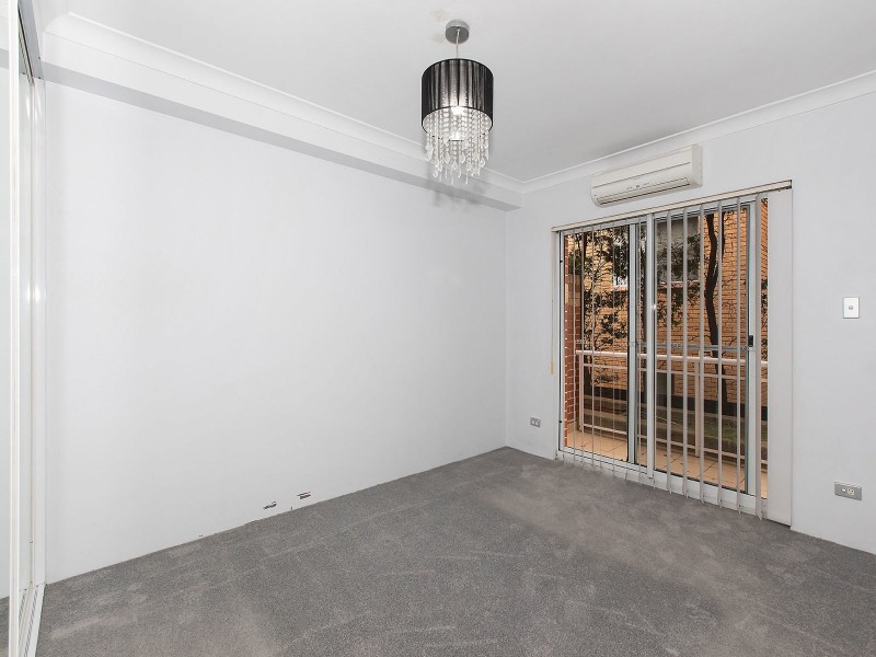 2/2-4 Queens Road, Brighton-le-sands NSW 2216