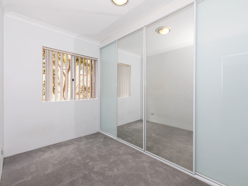 2/2-4 Queens Road, Brighton-le-sands NSW 2216